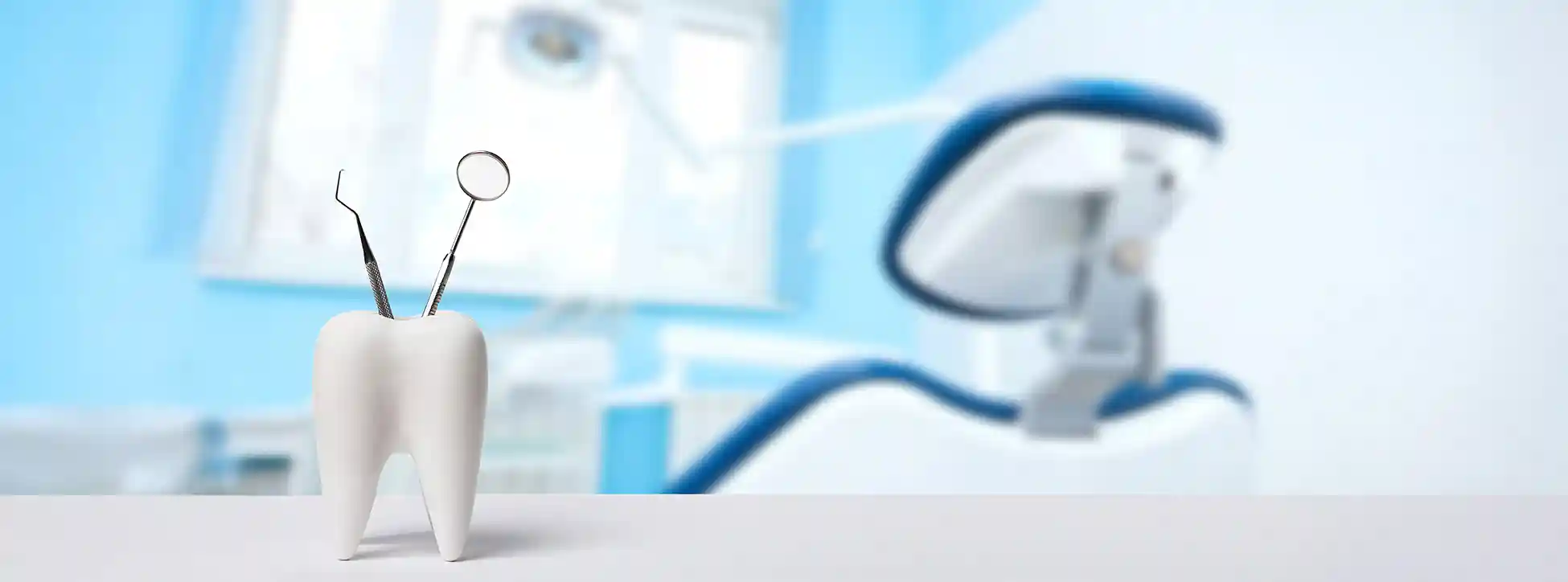 Laurent Adjoute, Directeur de Dental Center Marseille 13009, un leader passionné de soins dentaires de qualité. Laurent Adjoute, Directeur de Dental Center Marseille 13009
